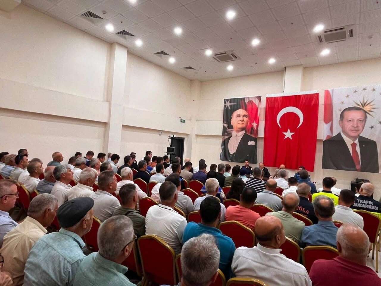 Yatağan’da Vatandaşların Talepleri ve Güvenlik Gündemi Masaya Yatırıldı 1